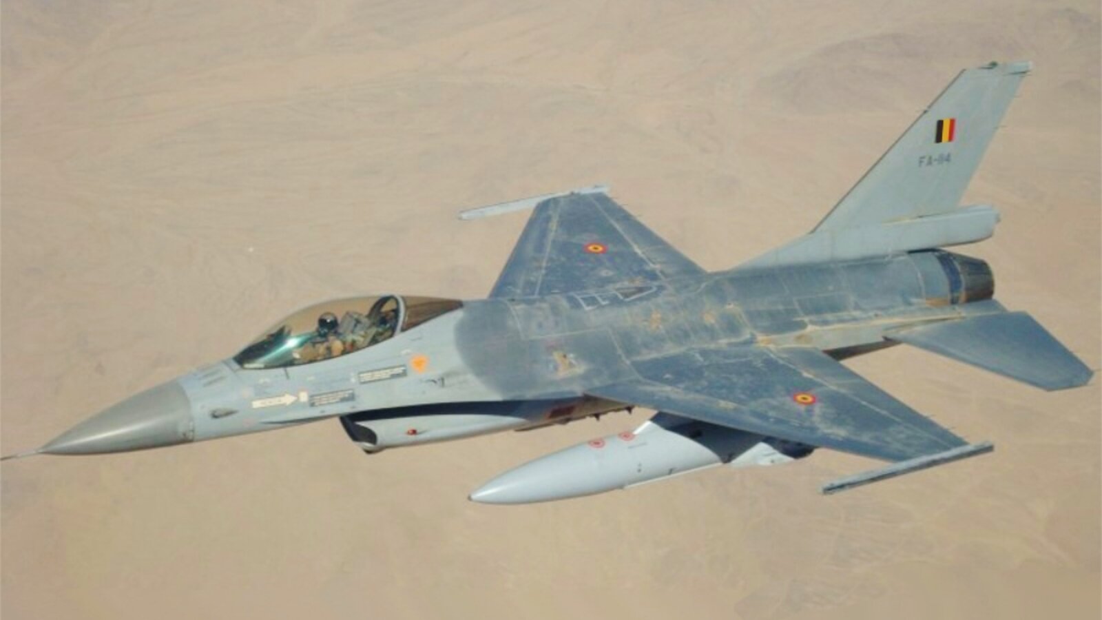 A Belgian Air Component F-16 Fighting Falcon flying near Kandahar Airfield, Afghanistan, October 2013