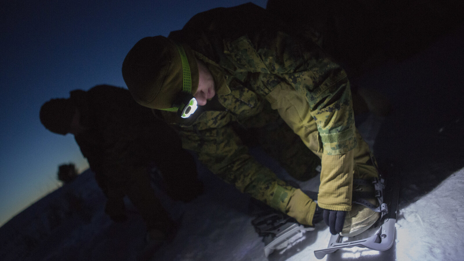 US 1-25 Marines integrating cold-weather operations with Canadian Armed Forces, February 2017